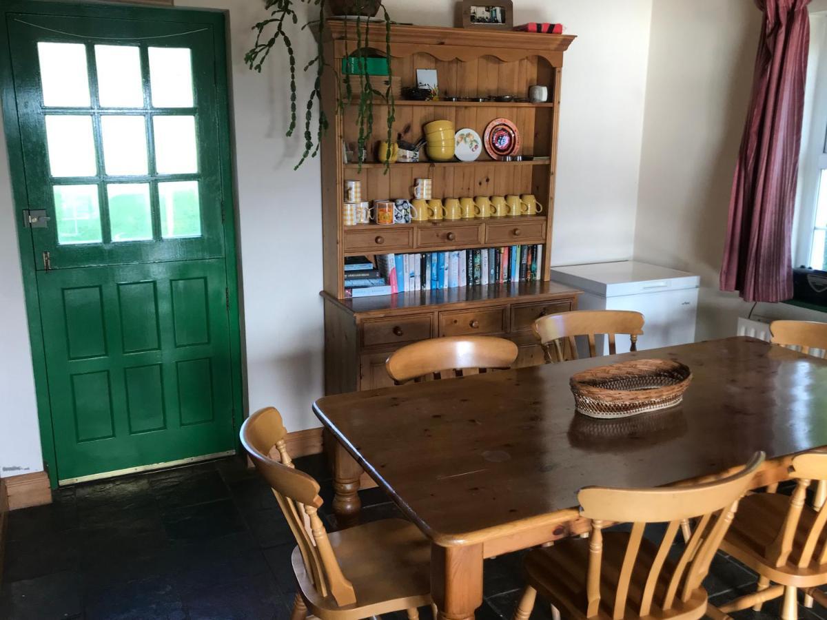 Carraigin Ban Villa Toormakeady Eksteriør billede